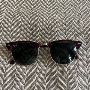 Ray ban clubmaster sunglasses